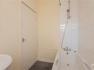 Picture 30